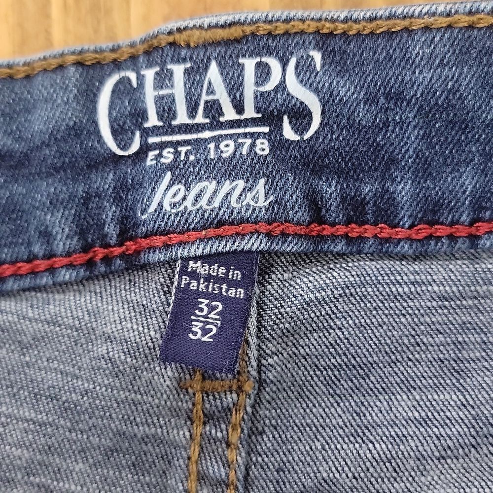 Chaps. Slim Straight. Blue Denim Jeans. Size 32X32. EUC - Picture 5 of 8